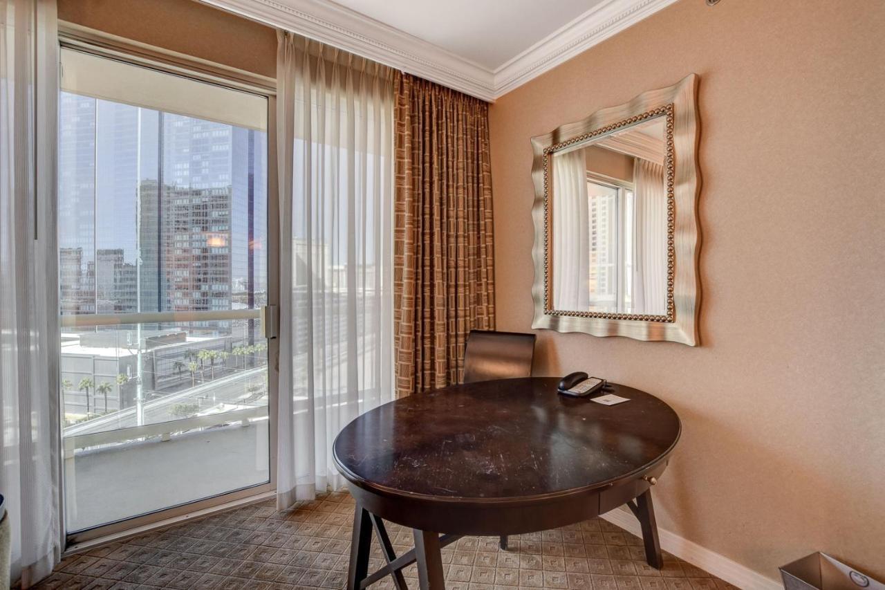 Strip & Sphere View! Privately Owned Condo Hotel-The Signature At Mgm Las Vegas Bagian luar foto