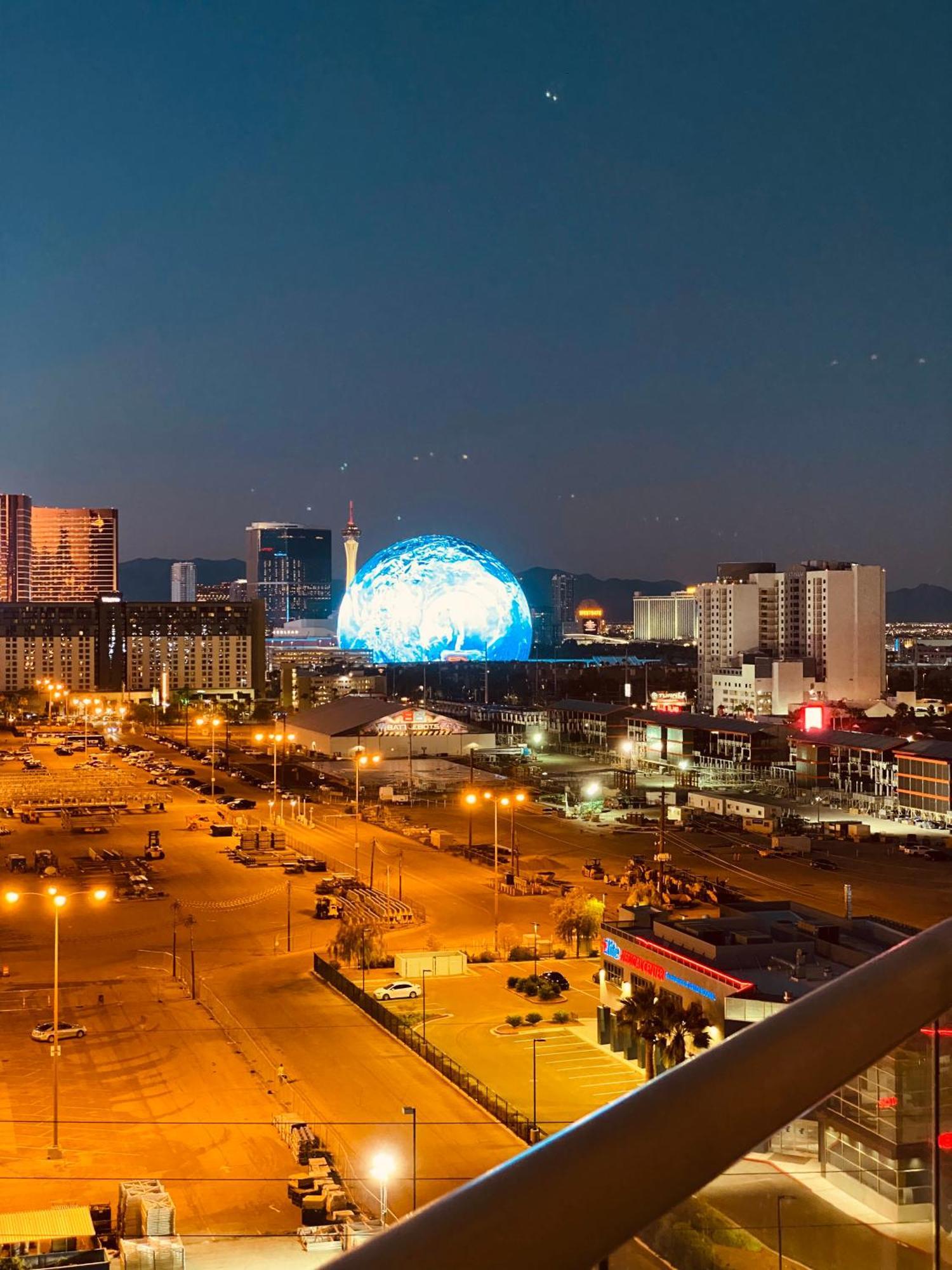 Strip & Sphere View! Privately Owned Condo Hotel-The Signature At Mgm Las Vegas Bagian luar foto
